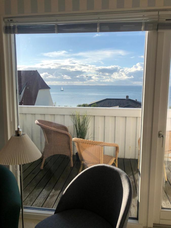 Appartement Dejligt Vaerelse Med Eget Bad Og Havudsigt à Assens Extérieur photo