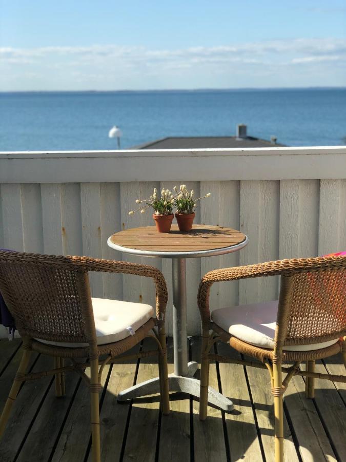 Appartement Dejligt Vaerelse Med Eget Bad Og Havudsigt à Assens Extérieur photo